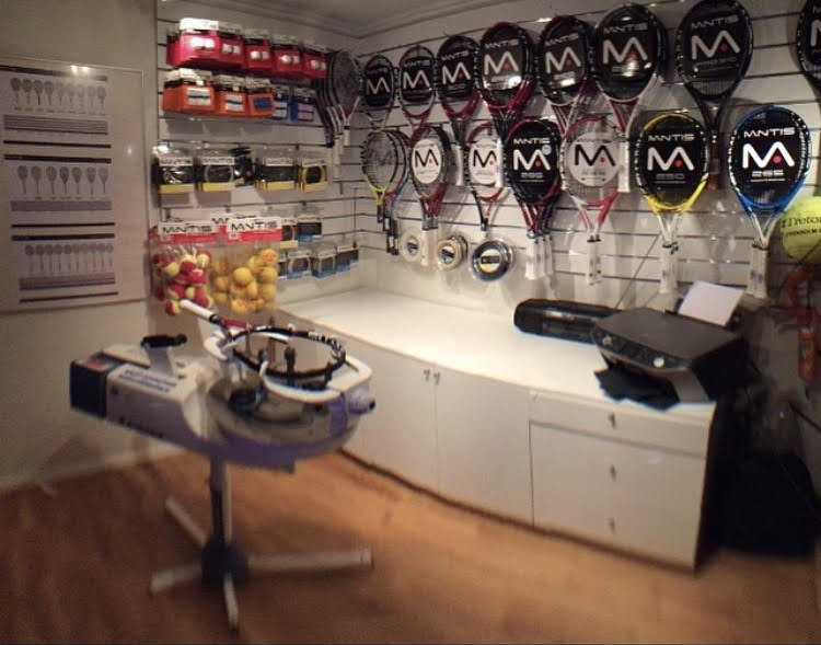 Professionell racketsträngning hos 247 Racketservice i Tyresö